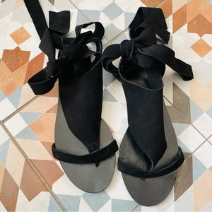 The Great. The Scarf Tie Black Suede Flat Sandal Size 6